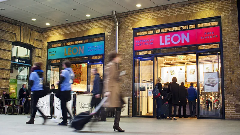 Leon, Kings Cross Station, London (Wikimedia Commons)