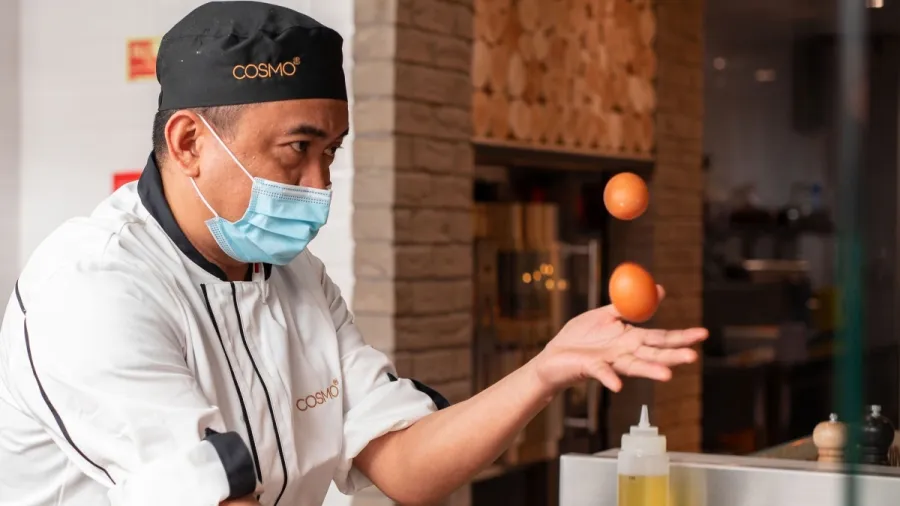 /Cosmo facebook page