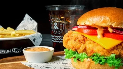 /Burger & Sauce