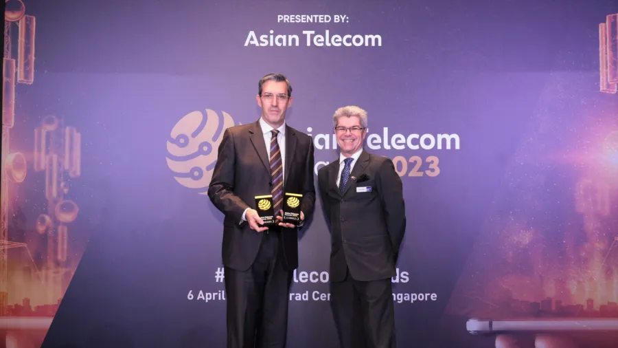 Lawrence Corbett, Chief Operating Officer of Circles and Simon Hyett, Contributing Editor of Asian Telecom Magazine.