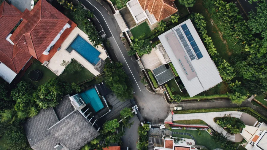Photo by CHUTTERSNAP for Unsplash