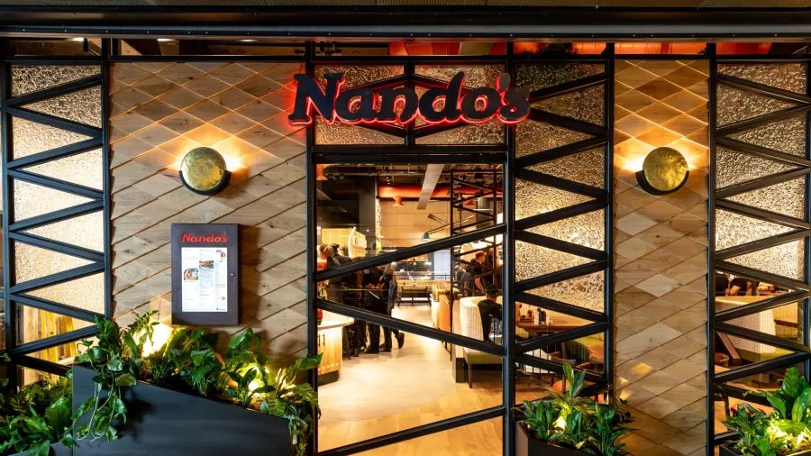 /Nando's