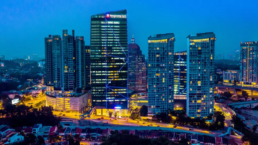 /Hong Leong Bank