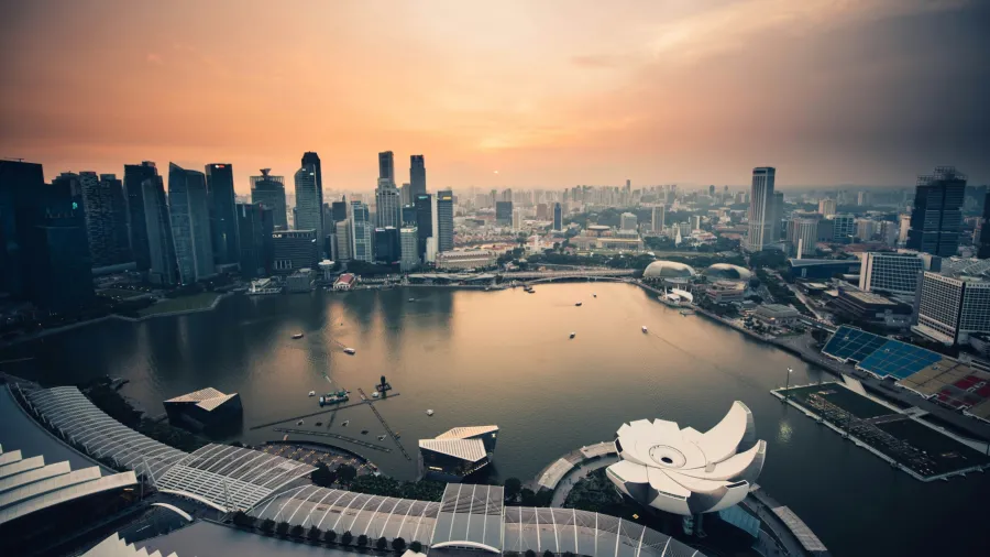 Photo by CHUTTERSNAP on Unsplash
