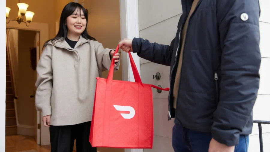 Photo from Unsplash by DoorDash