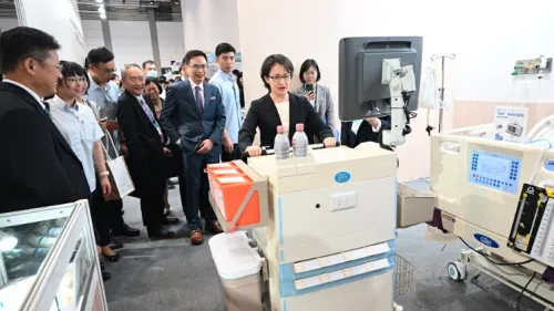 Global medical innovations and AI-driven solutions in the spotlight